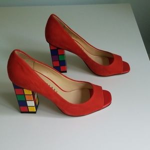 Katy Perry Rubik's Cube red peep toe suede pumps